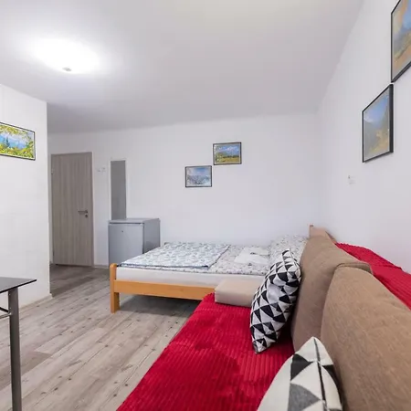 Southwest 2 Semi-basement Appartement