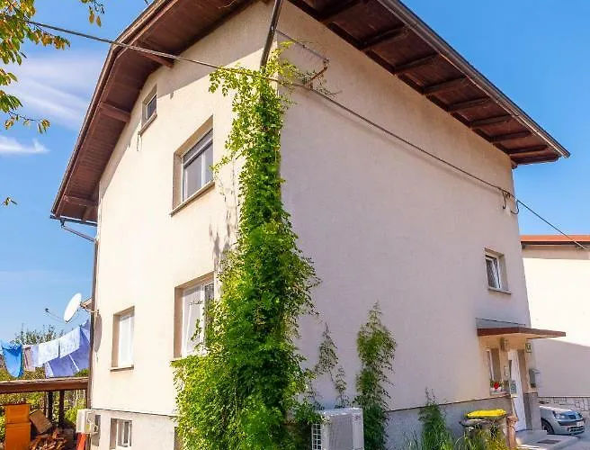 Apartman Southwest 2 Semi-basement Ljubljana